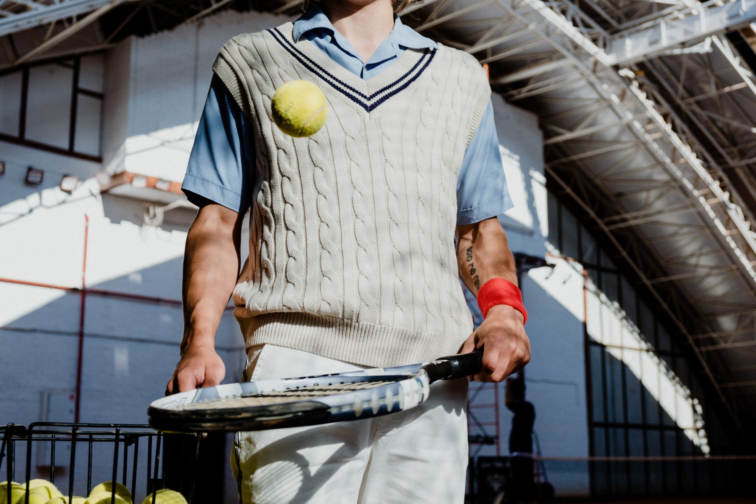 Vendite Racchette da tennis -Vendite Racchette da tennis pexels cottonbro studio 5739161 scaled